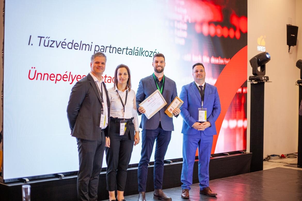 fiREG Kiválóság és Senior Kiválóság pályázat 2025